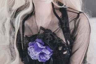 捧着手机看Bambi(밤비)的MashKyrielight美图，真不是我想打嗝……