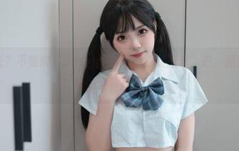 高清壁纸？不如叫“Bangni邦尼的修女派对”吧，感觉我要被她的眼神掳获了！