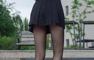 图片里的Candy Ball，裤里丝宛如无圣光般的极致诱惑。