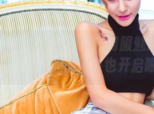 GIRLT果团网 – 莫雅淇的制服魅惑：高清套图，开启脑洞的同时也开启眼界！