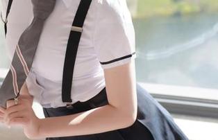 MFStar模范学院 – Dreamy小乔的浴室全套写真，洗澡前先来一波高颜值泡泡澡？