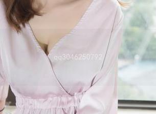 MSLASS梦丝女神 – 分享芷蕾的新发现：油光丝袜图库，真让人心痒！