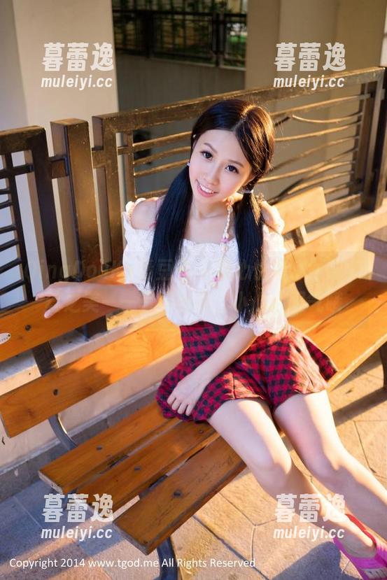 QingDouKe青豆客 - 温心怡带你领略灰丝之美——写真合集，小心心服气哦
