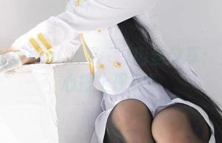 最新Tomiko(とみこ)肉丝分享：当好奇心撞上现实！