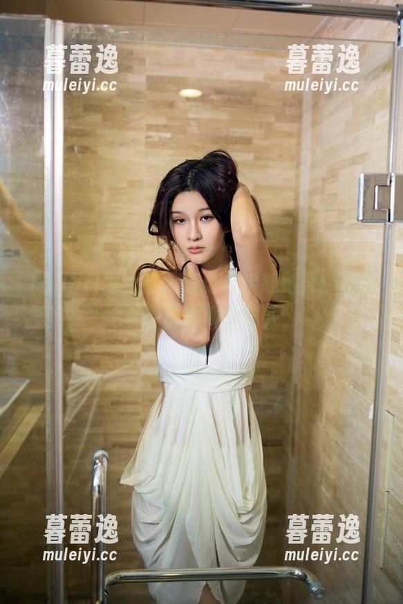 TuiGirl推女郎 - 理论与实践结合：冯雨芝的最新油亮分享
