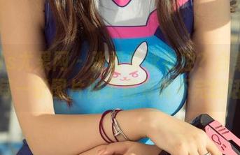 UGirls尤果网 – 张雪馨泳衣控？合集里的每一张图片似乎都有说不完的话