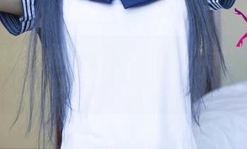 UGirls尤果网 – 海边沙滩李思宁：在线合集，貌似在发呆