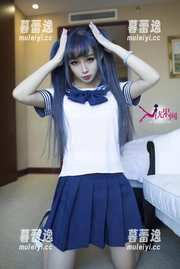 UGirls尤果网-李思宁 UGirls尤果网 - 海边沙滩李思宁:在线合集,貌似在发呆