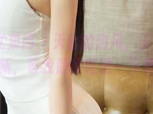 UGirls尤果网 – 天台的清风，王语纯原图更新，等我静静整理一下思绪