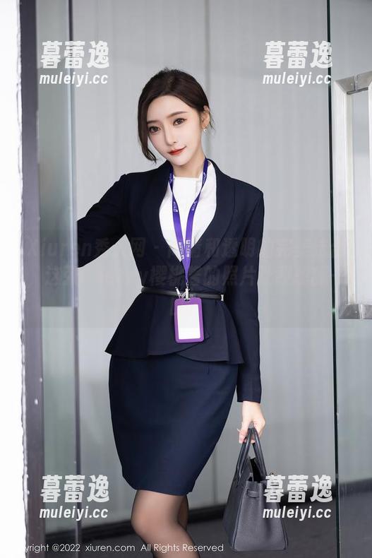 Xiuren秀人网 - 高清和透明的完美结合，这张Cherry樱桃酱的照片让我想舔一口。