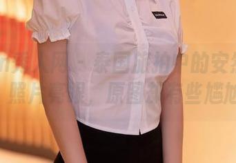 Xiuren秀人网 – 泰国旅拍中的安然anran：照片亮眼，原图却有些尴尬？