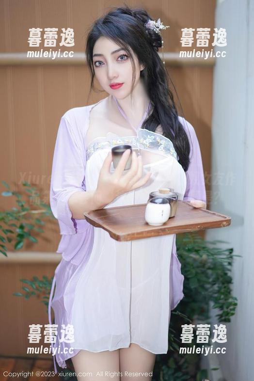 Xiuren秀人网 - 神奇的盼盼玉奴女友作品集：你会问‘这穿衣服的主题是？