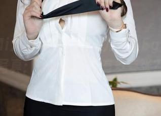 YouMi尤蜜荟 – Egg_尤妮丝Egg黑丝写真：就问这腿，有多夸张？