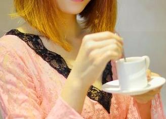 pans – 不信你看，蕾蕾的短裙分享让我的审美观重新定义了！