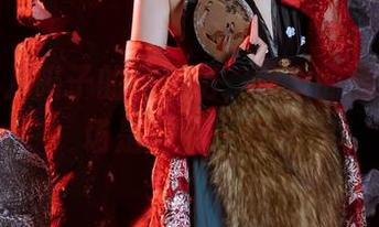 聊聊七月喵子的私拍吧，这里的兔女郎气场是真不一般…