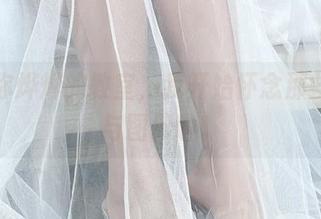 隔着你烨烨的教室，我开始怀念那些原图与图册啦。