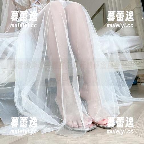 隔着你烨烨的教室，我开始怀念那些原图与图册啦。