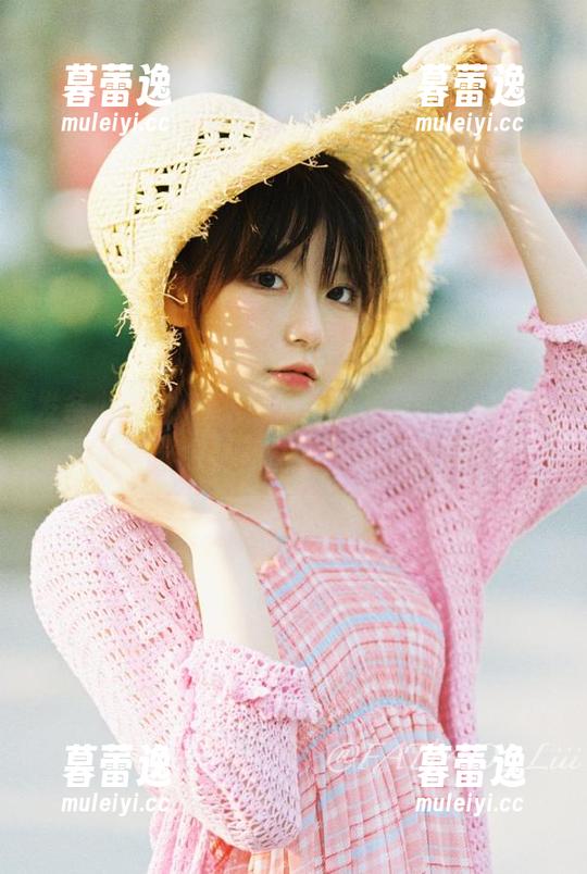 发条少女yoki 发条少女yoki职业装写真集——让我想去办公室开会,虽然我根本不想工作!