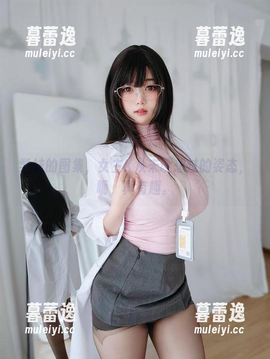 女主K 学妹的图集,女主K从未设想过的姿态,呃,真有趣。