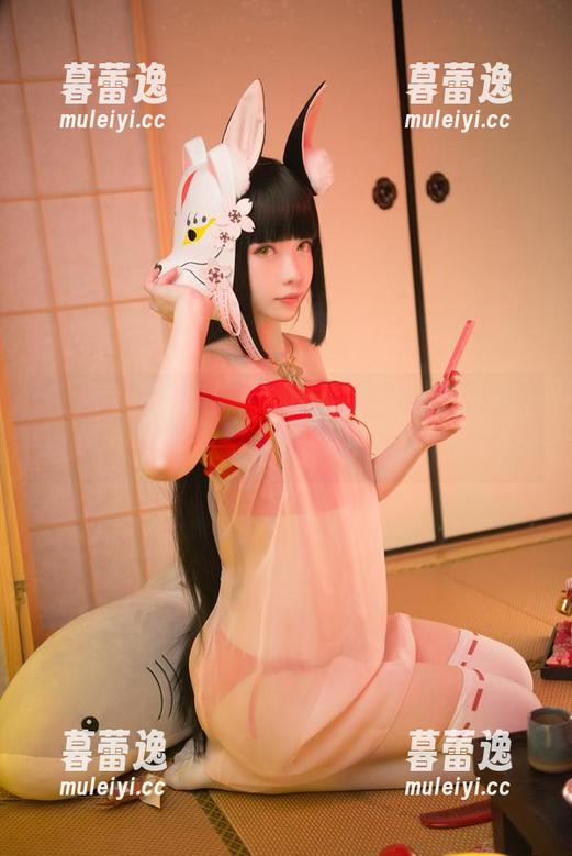 妖少you1新作水手服，免费奉上，是什么竟让人想当水手？