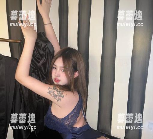 微密圈 - 定制写真新花样，小优优子和可爱牛牛的逗趣搭配！