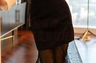 尤蜜荟 – 私拍界的奇迹——娜娜TINA的睡衣，脑海里暗搓搓的画面…