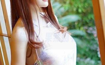 推女神 – 新作品！Lee小棠与豹纹私拍的奇妙碰撞，果然别有风味。
