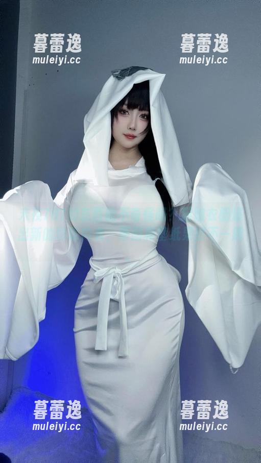 末夜787的东西能不奇怪吗？猫娘衣橱爆出新的珍珠内衣，原图和壁纸果然不一般。