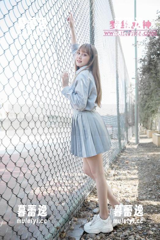 梦丝女神 - 田园漫步，玥玥和我的写真集精选—幸福画框里的软萌！
