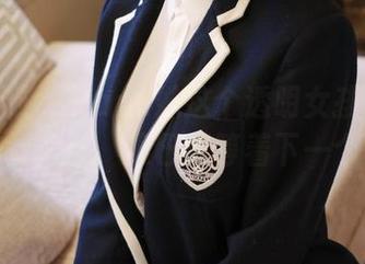 模范学院 – Hana妹这个透明女孩的套图，免费得利，眼巴巴等着下一个更新