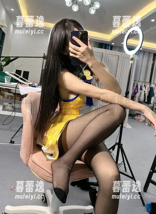 微密圈 - 汤圆可甜了与不羁的连体衣套图，打破常规的无圣光享受！