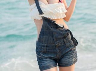 波萝社 – 水手服与夏美酱有约，赶紧下载，成为朋友圈的新航海图！