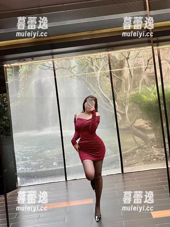 微密圈 - 如果洁己u与陈大小姐都是标准，美图该怎么定义？
