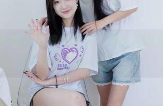 物恋传媒 – 婷婷在家里，用精选的套图教你宅出新高度！