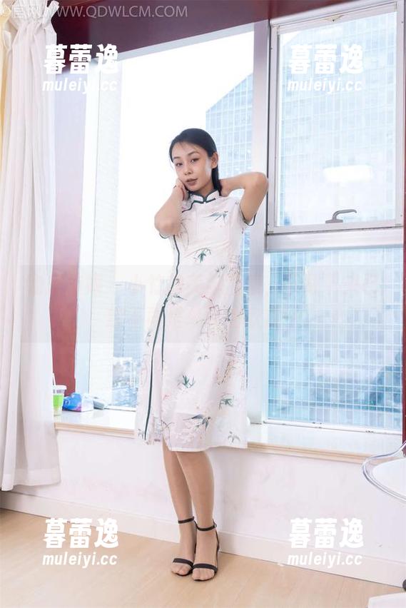 物恋传媒 - 小竹的美脚全集，下载下来已经不再是单纯的欣赏…