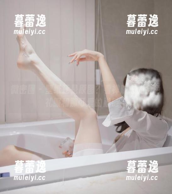 微密圈 - 壁纸还是原图？看禅院熏的金色礼服和那可爱的脚链！