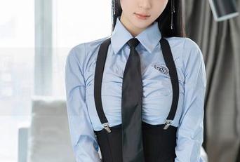 秀人网 – 看梦然同学怎么把连体衣轻松游刃有余，别忘了点开全套图集！
