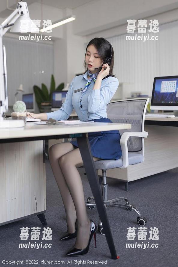 秀人网 - 懵懂透明又迷人，萝莉悠悠酱的高清图包快来一起瞧瞧那张闪闪的。