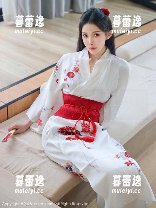 秀人网 - 金妍兮的双人套图里，你能认出哪个是主角，哪个是冷场王？