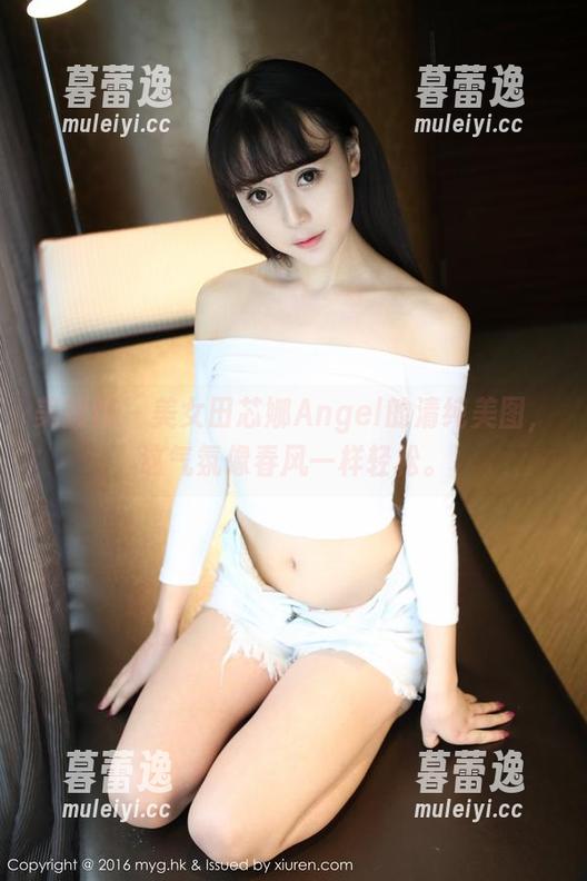 美媛馆 - 美女田芯娜Angel的清纯美图，这气氛像春风一样轻松。