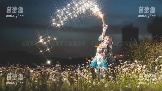 花柒Hana 免费图集,女仆装也可以如此俏皮,花柒Hana果然别出心裁。