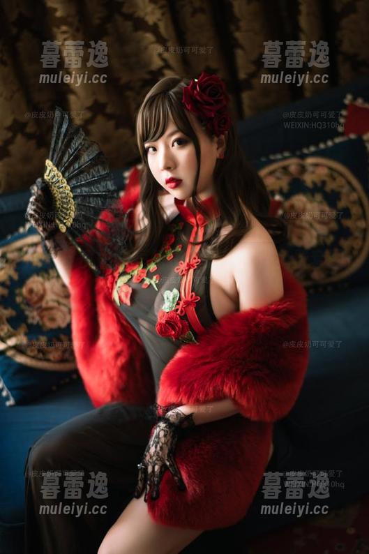 超皮皮皮奶的短裙搭配大揭秘，免费套图快来拿！