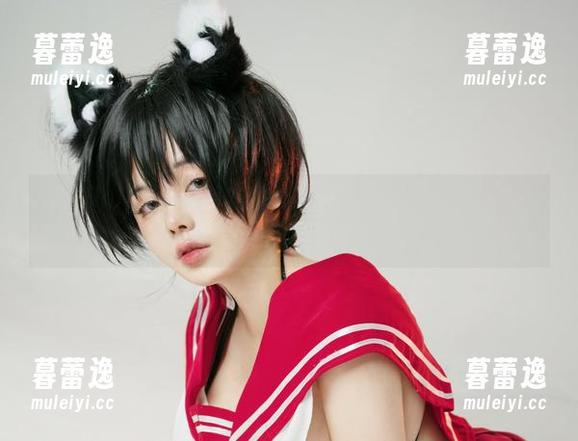 阿寨寨ninja的定制写真之旅：每一帧都是受虐魅魔的无声叹息
