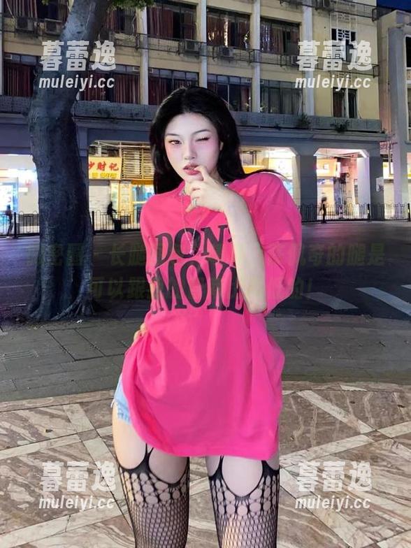 陈佩奇 微密圈 - 长腿图包,啧啧,陈佩奇的腿是可以跟我的智商比高低的!