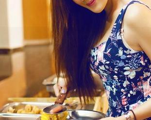 青豆客 – 最新图册大揭秘：女仆风，颜美汐说这才是一边工作一边放闪的最佳选择！